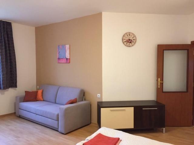 Viva Flora 607a Apartment *